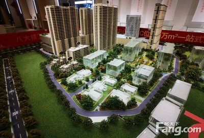 金鷹世界怎么樣?看現(xiàn)場置業(yè)顧問發(fā)布了2條項目新消息!